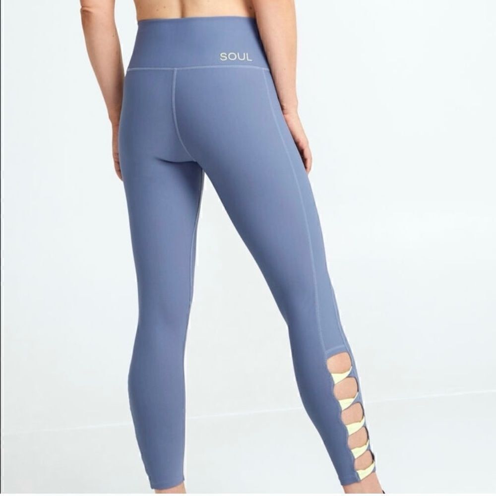 SoulCycle Grey Ladder Twist Leggings - Small
